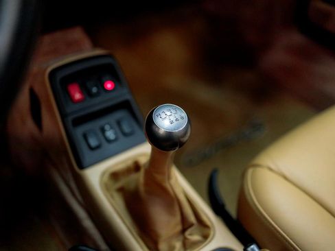 Used 1998 Porsche 911 Carrera image 45