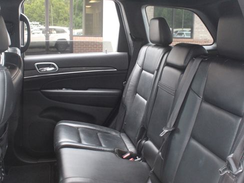 Used 2019 Jeep Grand Cherokee Limited AWD/4WD image 29