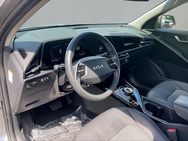 Used 2023 Kia Niro EX FWD image 13