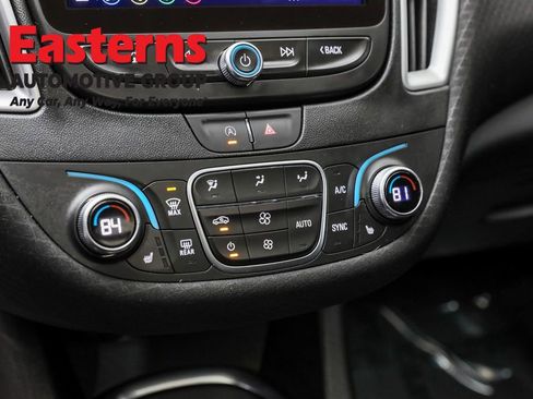 Used 2024 Chevrolet Malibu LT image 20