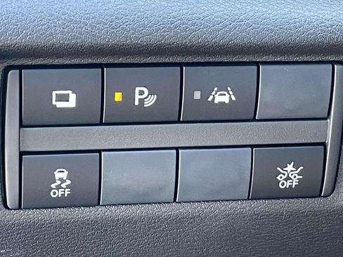 New 2025 Nissan Versa S w/ Trunk Package image 18