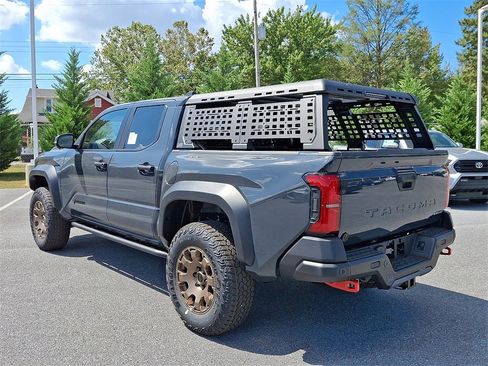 New 2025 Toyota Tacoma Trailhunter image 3