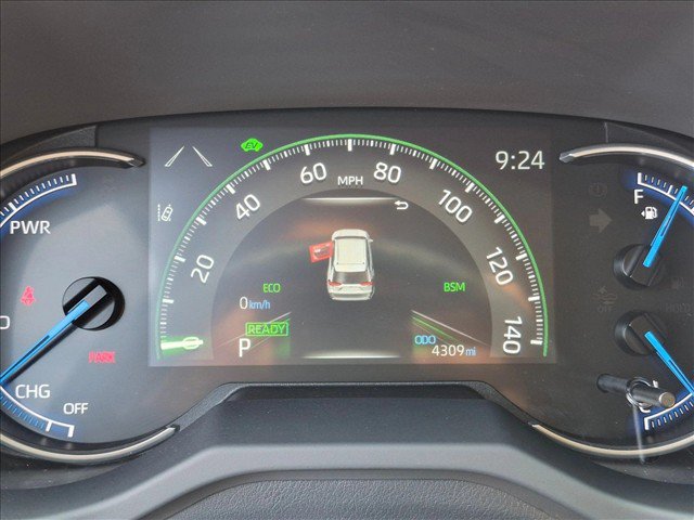 Certified 2025 Toyota RAV4 XLE AWD/4WD image 10
