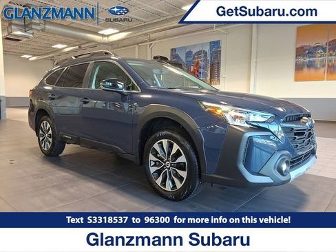 Certified 2025 Subaru Outback Limited AWD/4WD image 1