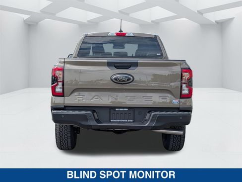 New 2026 Ford Ranger XLT w/ Black Appearance Package RWD image 7