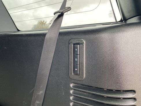 Used 2017 Ford Expedition Limited image 5