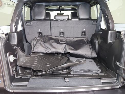 Used 2022 Jeep Wrangler Unlimited Sahara w/ Cold Weather Group image 52