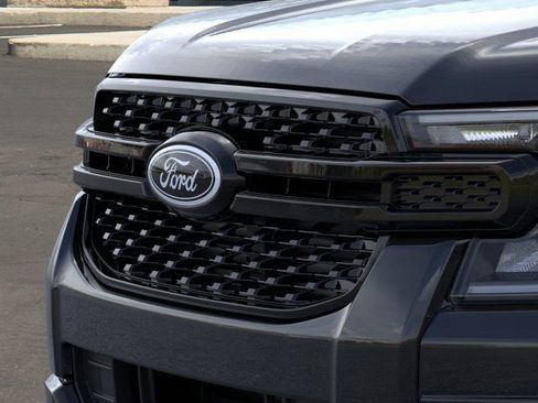 New 2025 Ford Ranger XLT w/ Equipment Group 301A High image 17