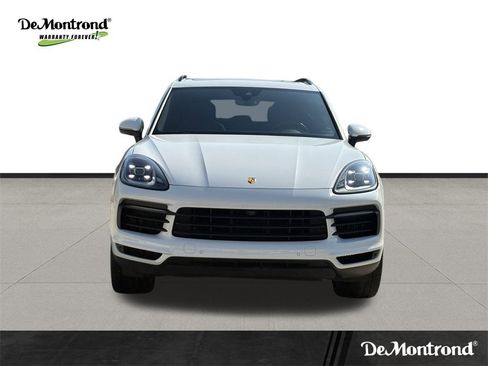 Used 2021 Porsche Cayenne image 2