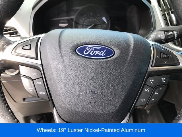 Used 2024 Ford Edge Titanium AWD/4WD image 10