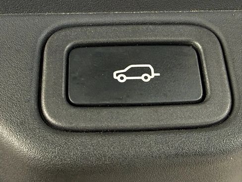 Used 2018 Land Rover Range Rover Supercharged AWD/4WD image 54