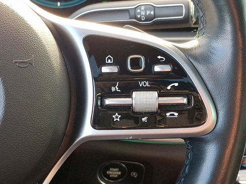 Used 2022 Mercedes-Benz GLS 450 4MATIC image 23