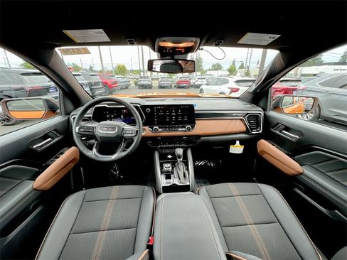 New 2025 GMC Canyon AT4 w/ Nightfall Edition image 18