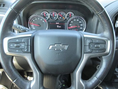 Certified 2021 Chevrolet Silverado 1500 LT Trail Boss w/ Convenience Package II AWD/4WD image 29
