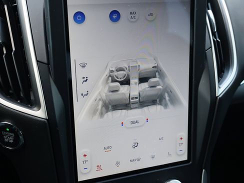 Used 2022 Ford Edge SEL w/ Convenience Package image 21