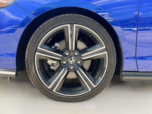 Used 2025 Honda Accord Sport image 30