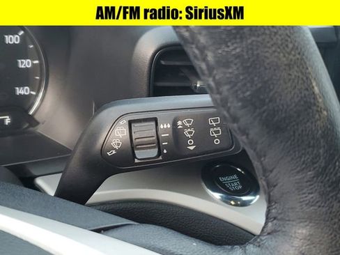 Used 2022 Ford Explorer XLT image 13