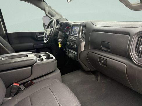 Used 2023 Chevrolet Silverado 2500 Custom w/ Custom Convenience Package AWD/4WD image 19