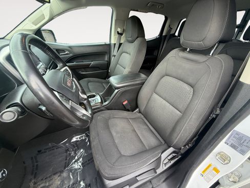 Used 2021 GMC Canyon Elevation w/ Driver Alert Package AWD/4WD image 10