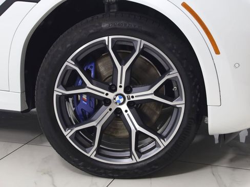 Used 2026 BMW X6 M60i AWD/4WD image 15