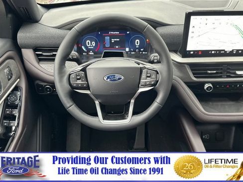 New 2026 Ford Explorer Platinum image 14