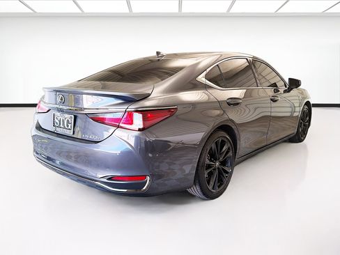 Used 2024 Lexus ES 300h F Sport w/ Accessory Package (Z2) FWD image 4
