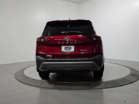 Used 2021 Nissan Rogue SV AWD/4WD image 4