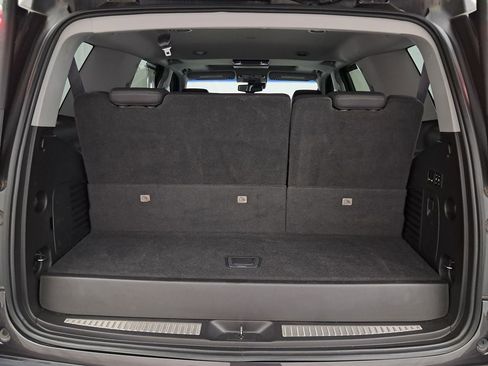 Used 2016 Cadillac Escalade Luxury image 43