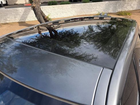 Used 2016 Land Rover Range Rover Evoque SE Premium image 9