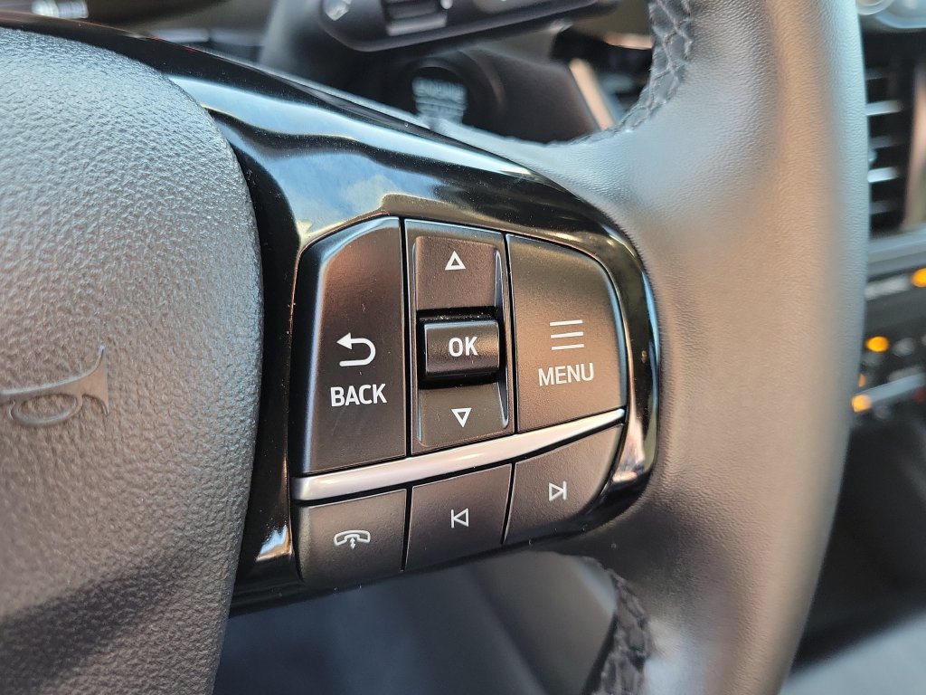 Used 2023 Ford Escape Active AWD/4WD image 25