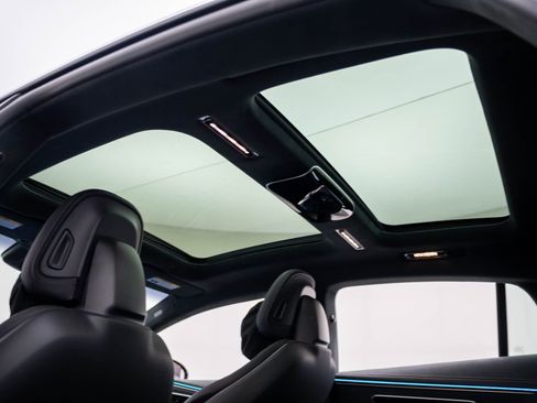 Used 2023 Mercedes-Benz EQS 580 4MATIC Sedan image 23