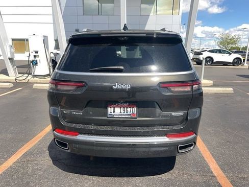 Used 2022 Jeep Grand Cherokee L Summit w/ Advanced Protech Group IV AWD/4WD image 8