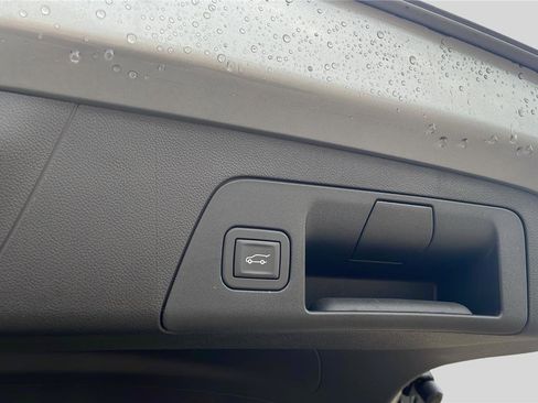 New 2026 Buick Envision Avenir image 21