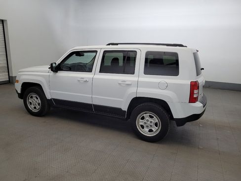 Used 2016 Jeep Patriot Sport w/ Power Value Group image 3