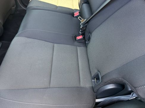 Used 2025 Honda CR-V LX image 12