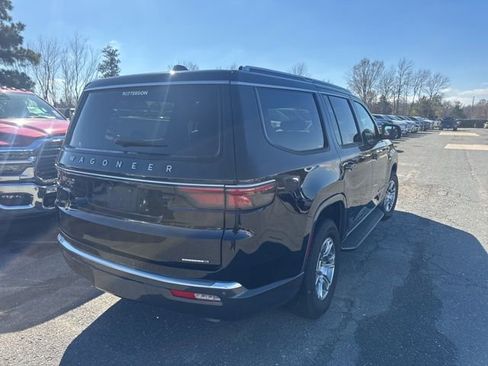 Used 2022 Jeep Wagoneer Series I image 5