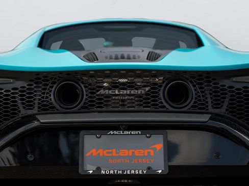 New 2025 McLaren Artura RWD image 24