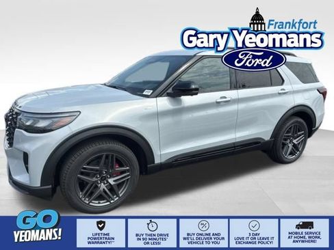 New 2026 Ford Explorer ST-Line w/ ST-Line Street Pack AWD/4WD image 1