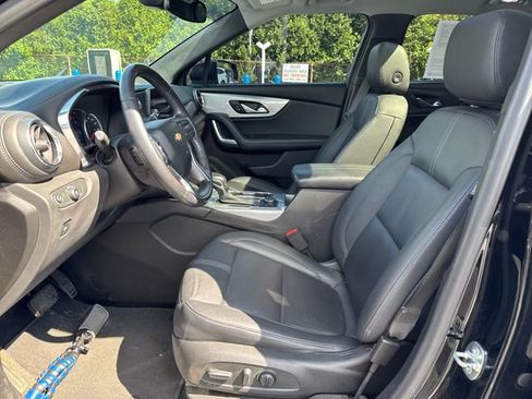Used 2022 Chevrolet Blazer LT AWD/4WD image 10