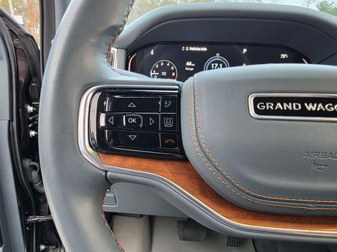 Used 2022 Jeep Grand Wagoneer Series II w/ Premium Group II image 26