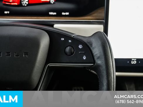 Used 2021 Tesla Model S Plaid image 30