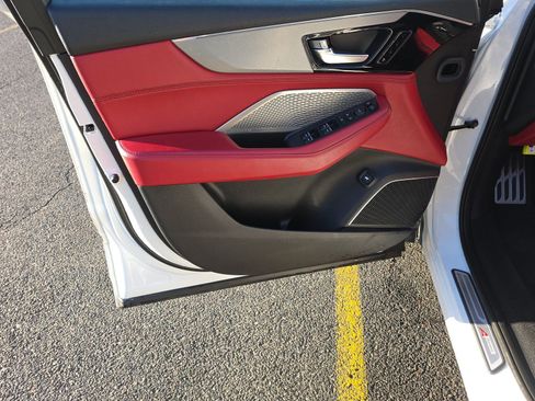 Used 2023 Acura MDX A-Spec image 7