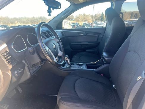 Used 2010 Chevrolet Traverse LT w/ Personal Connectivity Package image 10