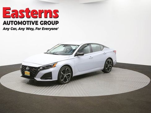 Used 2023 Nissan Altima 2.5 SR image 51