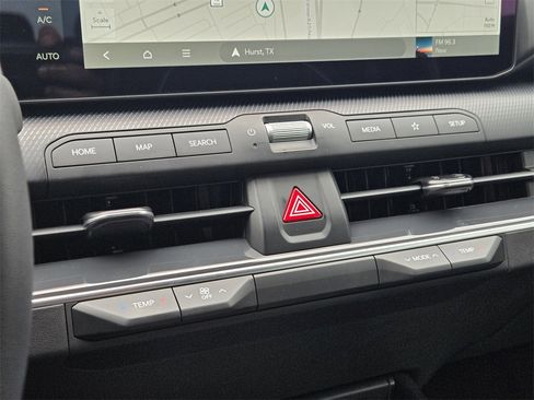 New 2025 Kia K4 GT-Line image 14