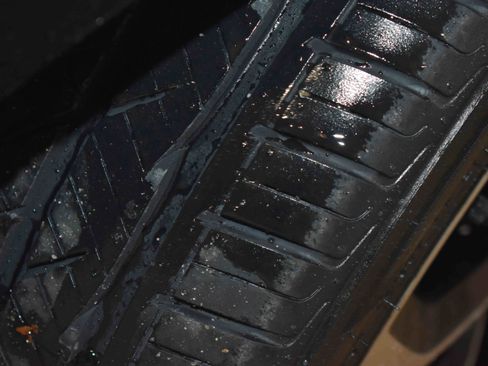 Used 2023 Nissan Altima 2.5 SR w/ SR Premium Package image 11