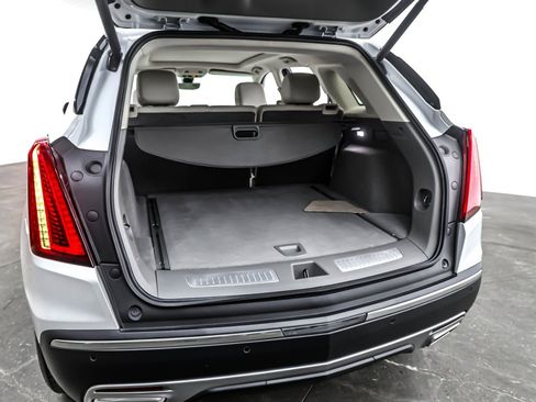 Used 2021 Cadillac XT5 Premium Luxury image 23