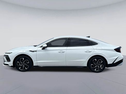 Used 2024 Hyundai Sonata SEL FWD image 7