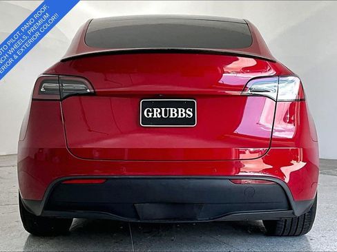 Used 2021 Tesla Model Y Performance AWD/4WD image 5