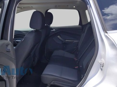 Used 2017 Ford Escape SE FWD image 35